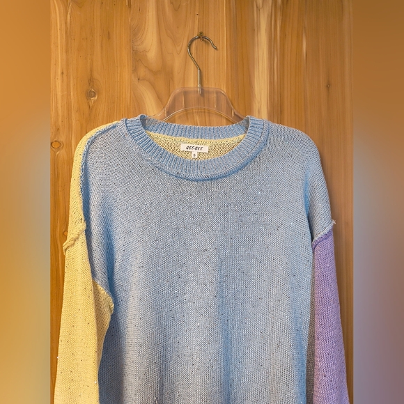 GeeGee Pastel Colorblock Crewneck Sweater - Blue, Yellow & Lavender, Size Small - Picture 2 of 6